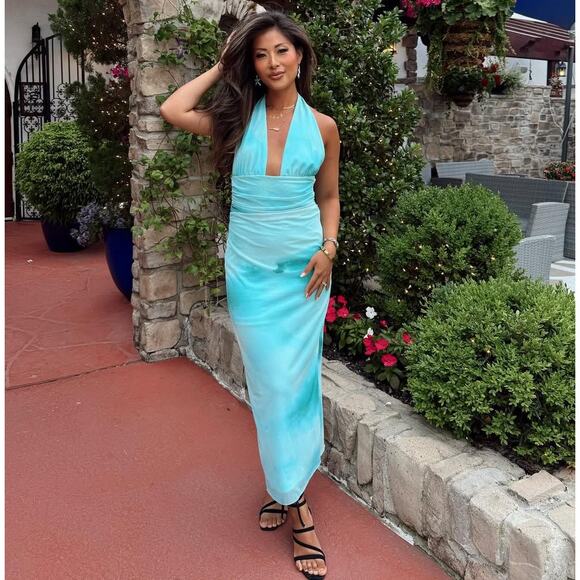 ZARA BLOGGER FAVE!!! Halter Midi Dress NWT - Picture 6 of 16